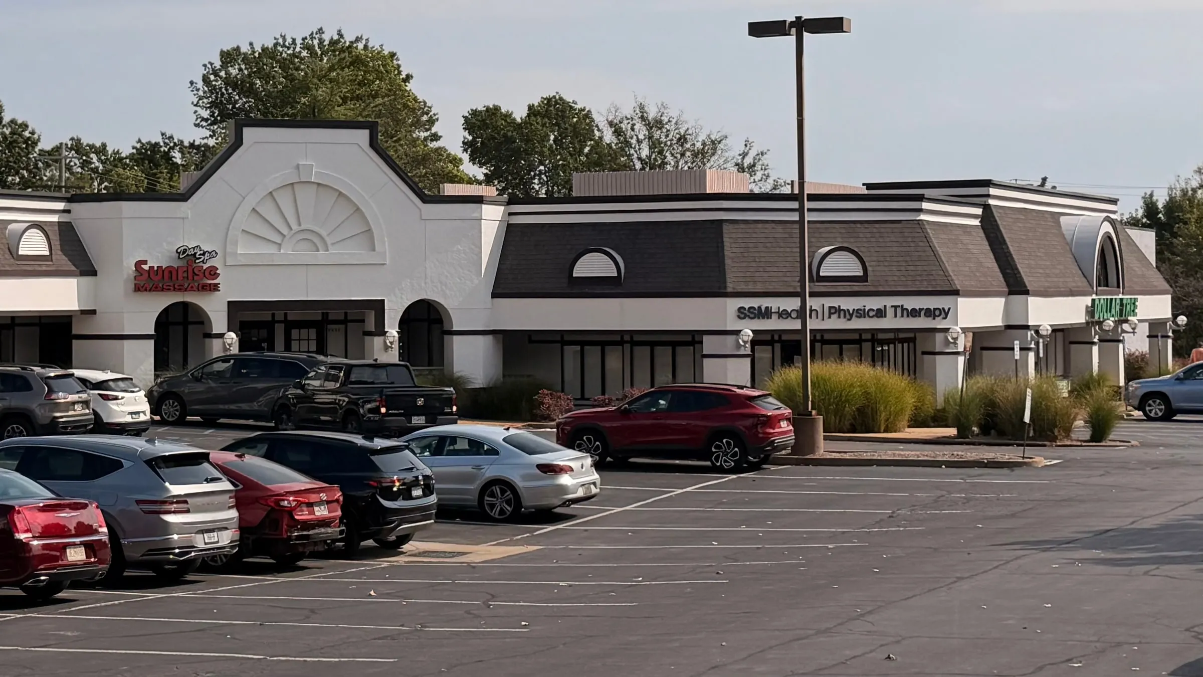 Olivette Plaza, a retail center owned and managed by AHRA in Olivette, Missouri